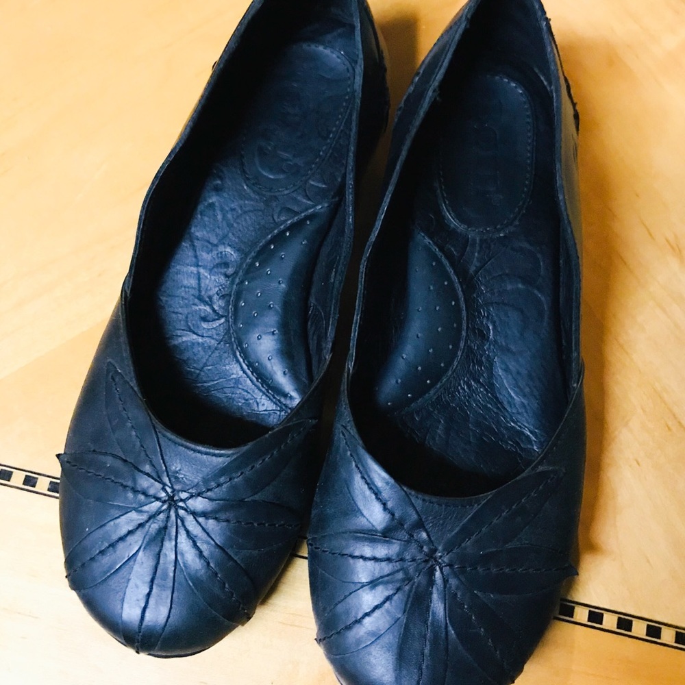 Born Brand Charlotte Flats